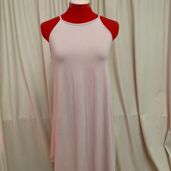 Halter dress - Picture 1 of 2